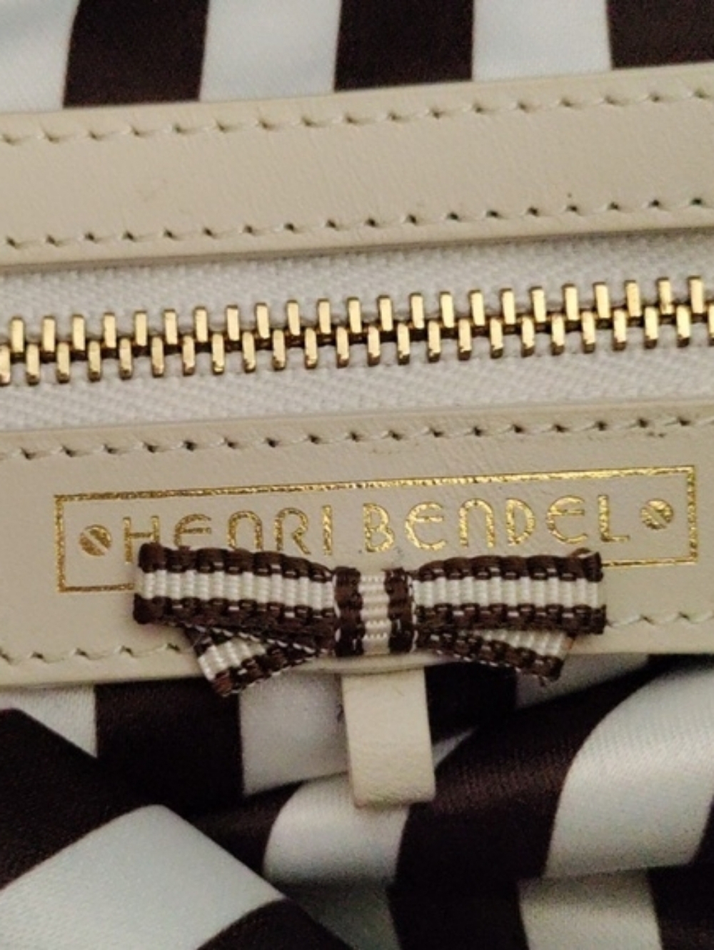 Henri Bendel Bag - Picture 4 of 11
